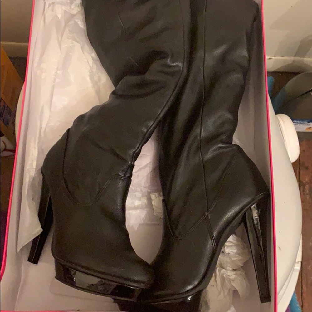 Steve Madden boots
